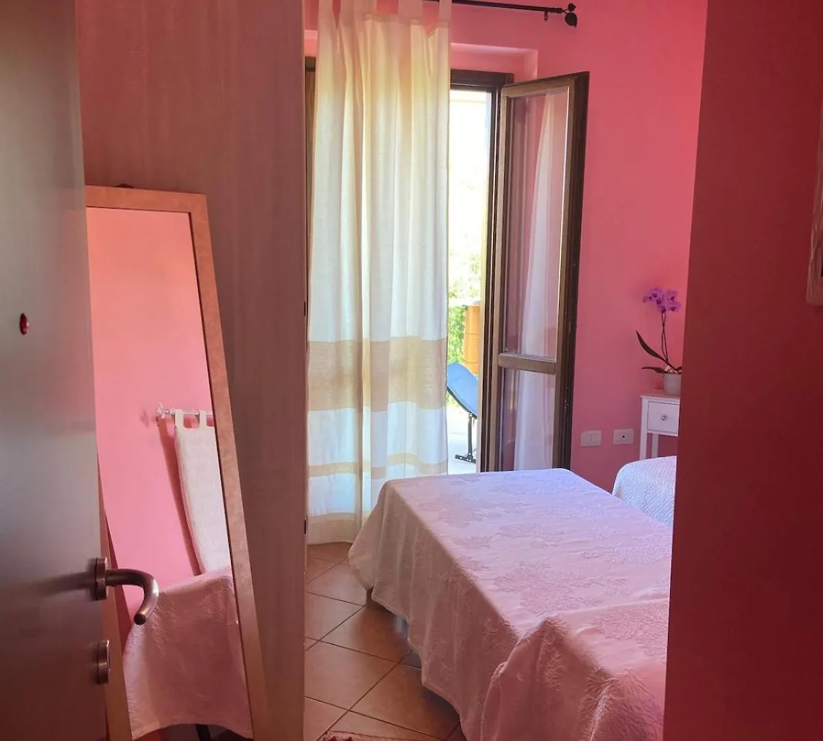 Charming Apartment With Dreamy Terrace Arzachena 0*,